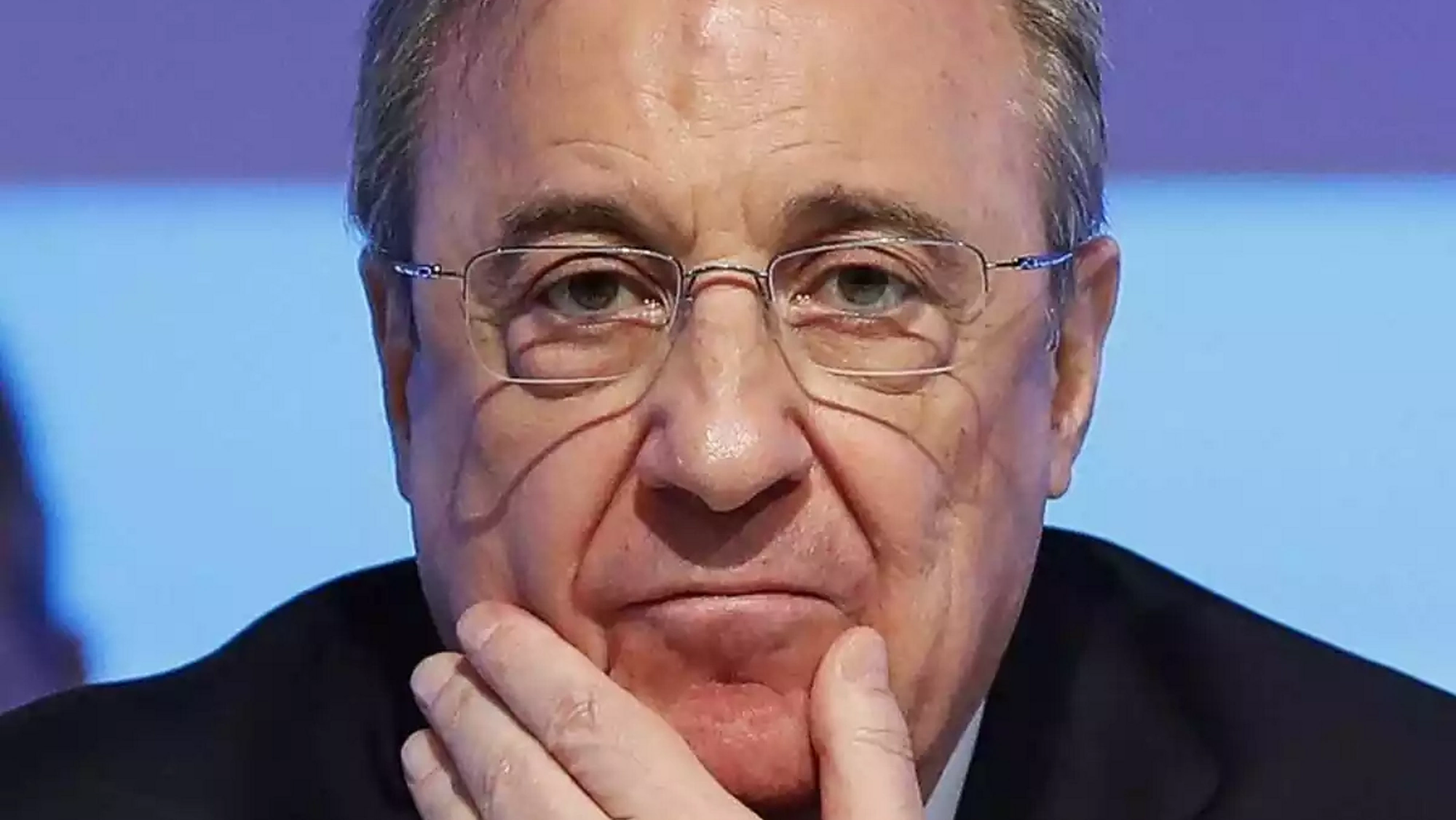 Florentino tiene un as bajo la manga acepta la salida de su joya, pero con una condición