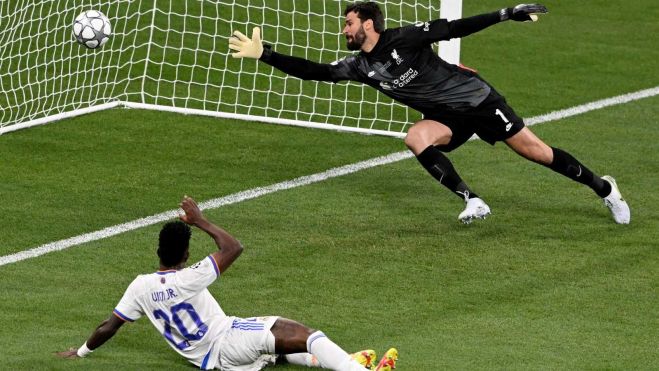 Vinicius marcando el gol de la final de la Champions League 2022