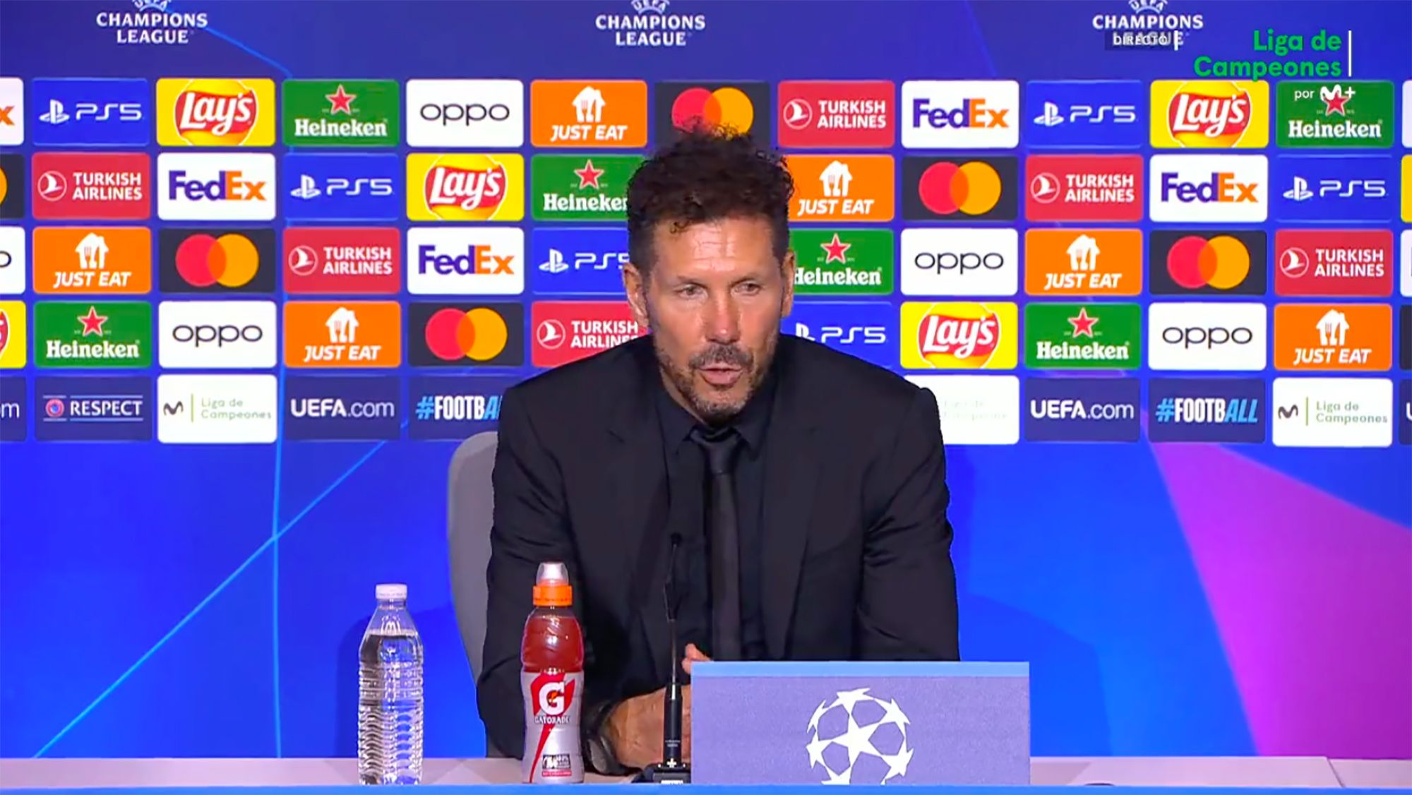 El Cholo se acuerda del eterno rival en sala de prensa y las redes arden  “Salvo el Real Madrid...” 