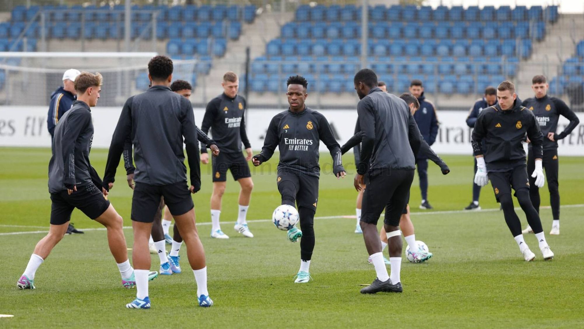 Sorpresa En El Entrenamiento Del Real Madrid, Con Un Invitado Muy Especial