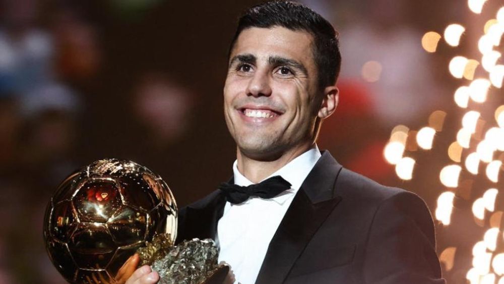 Rodri con el Balón de Oro