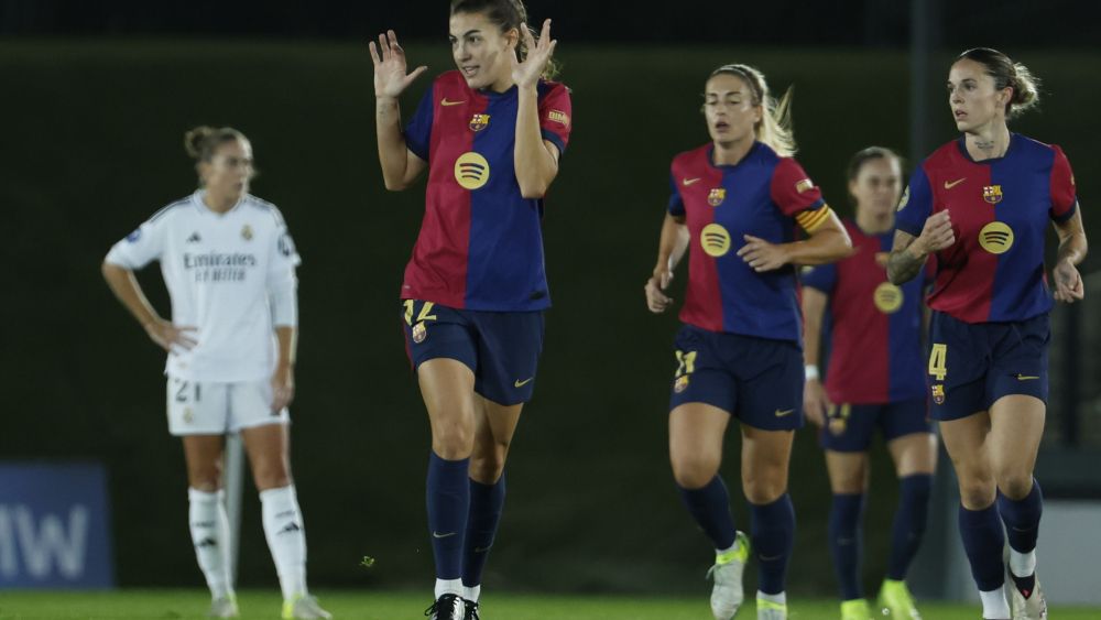 Foto del partido de ayer femenino entre el Real Madrid y el Barça 2