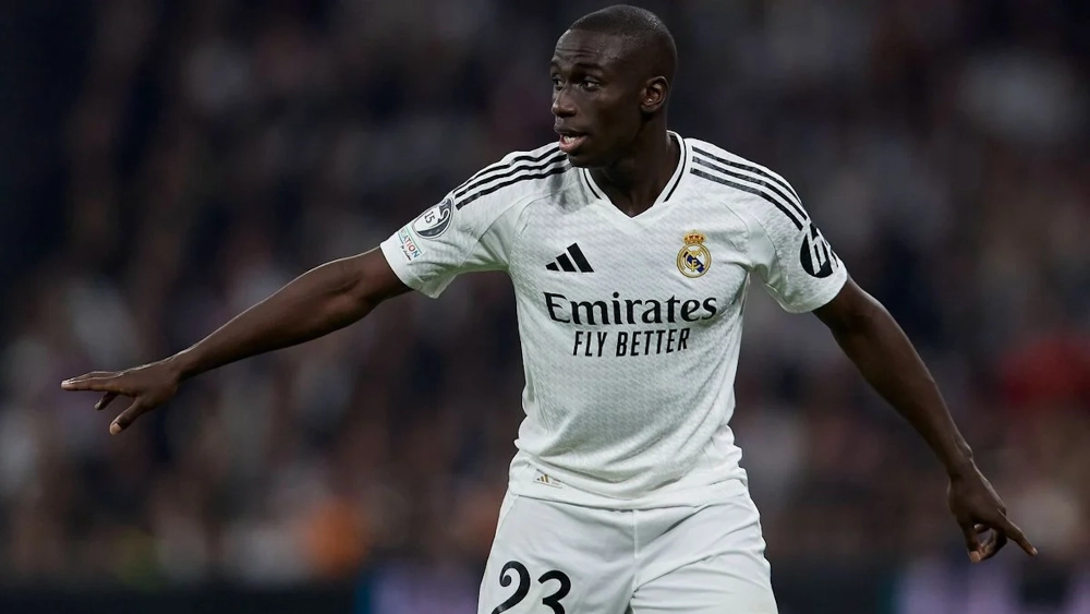 mendy salida pactada real madrid 2025