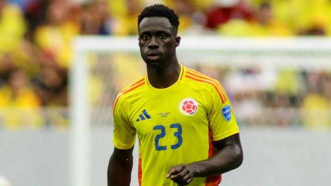 El Real Madrid planea la cesión de Davinson Sánchez según la prensa turca.