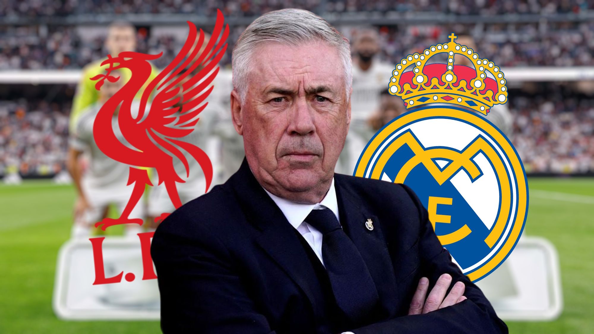 Carlo Ancelotti delante de un once del Real Madrid y los escudos del Liverpool y el Real Madrid