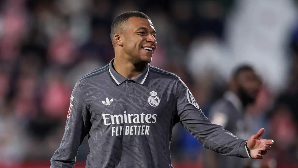 Mbappé se queja en Girona