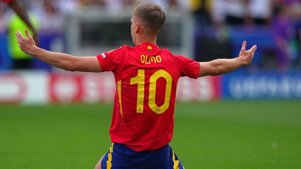 Dani Olmo con la selección española