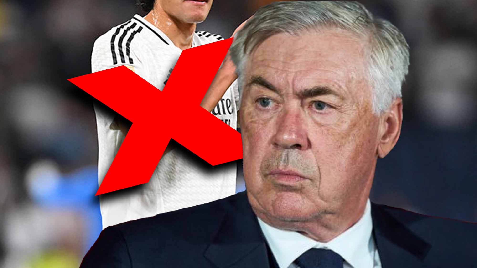 Ancelotti serio con jugador anónimo tachado