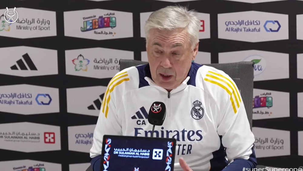 Ancelotti en rueda de prensa de la Supercopa