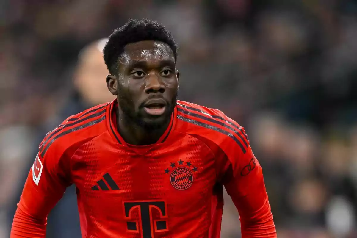 Alphonso Davies con el Bayern de Múnich