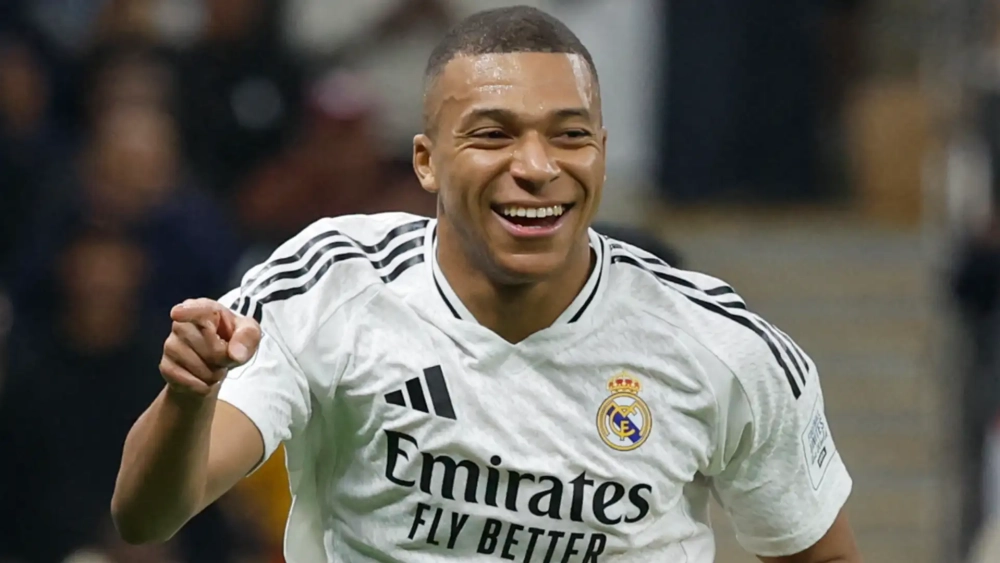 Mbappé celebrando un gol con el Real Madrid