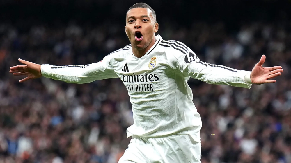 Mbappé celebrando un gol con el Real Madrid esta temporada