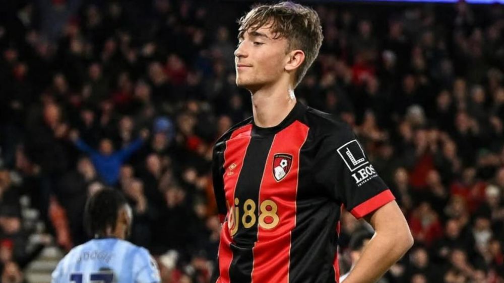 Dean Hujsen con el Bournemouth